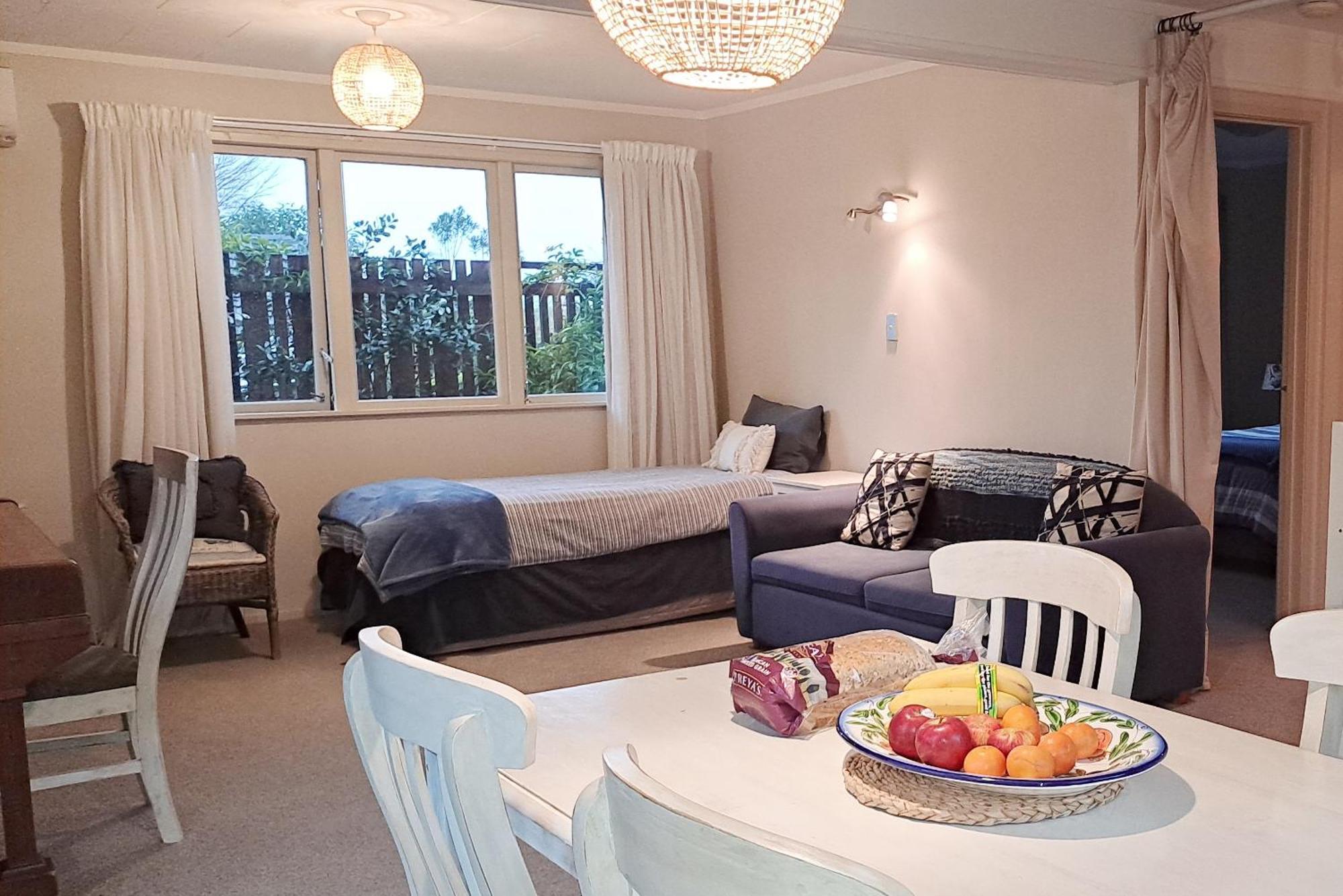 Feel At Home Tauranga Extérieur photo